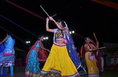 service_dandiya.jpg